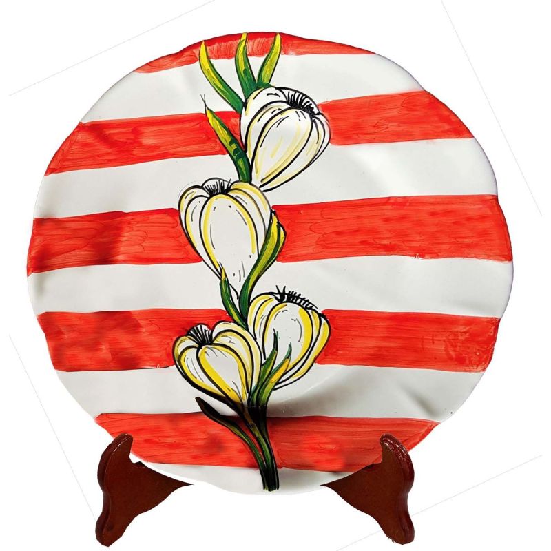 Plate. Stripes Collection. Garlic Design....