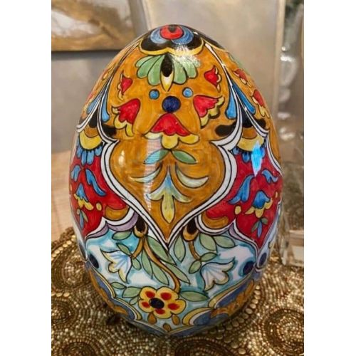 Huevos de Pascua coleccionables. en cerámica de Vietri. Pintado a mano
