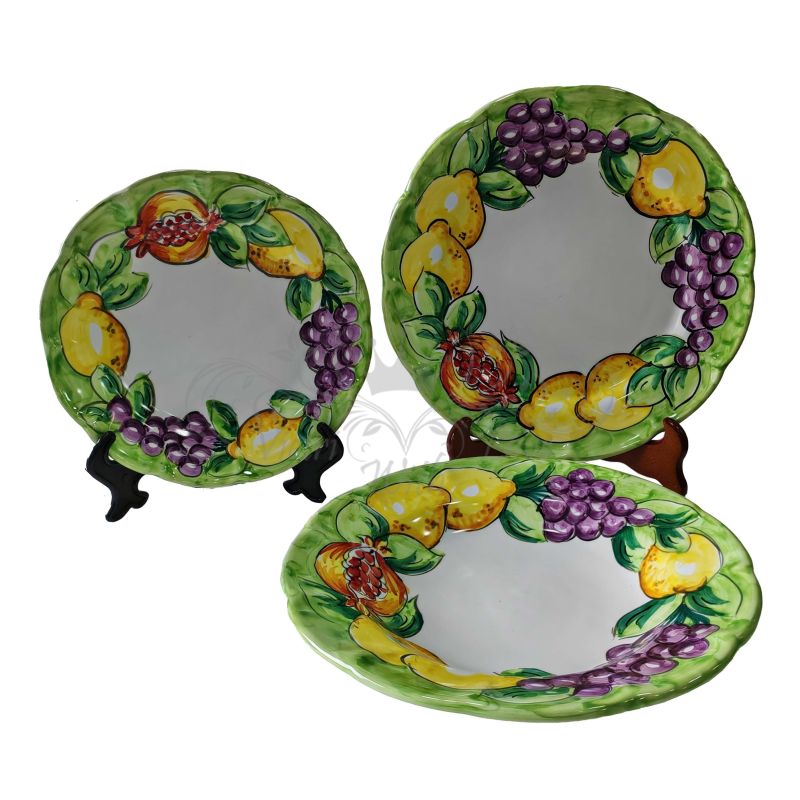 Piatto. linea frutta e limoni. Ceramica di...