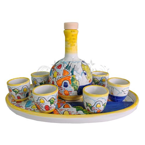 Limoncello-Set. Flasche, Tablett, 6 Gläser. Häuschen-Linie. Handbemalte Vietri-Keramik.