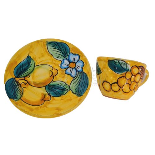 Tazzina con piattino. Linea Frutta e Limoni. Ceramica di Vietri. Dipinta a mano.
