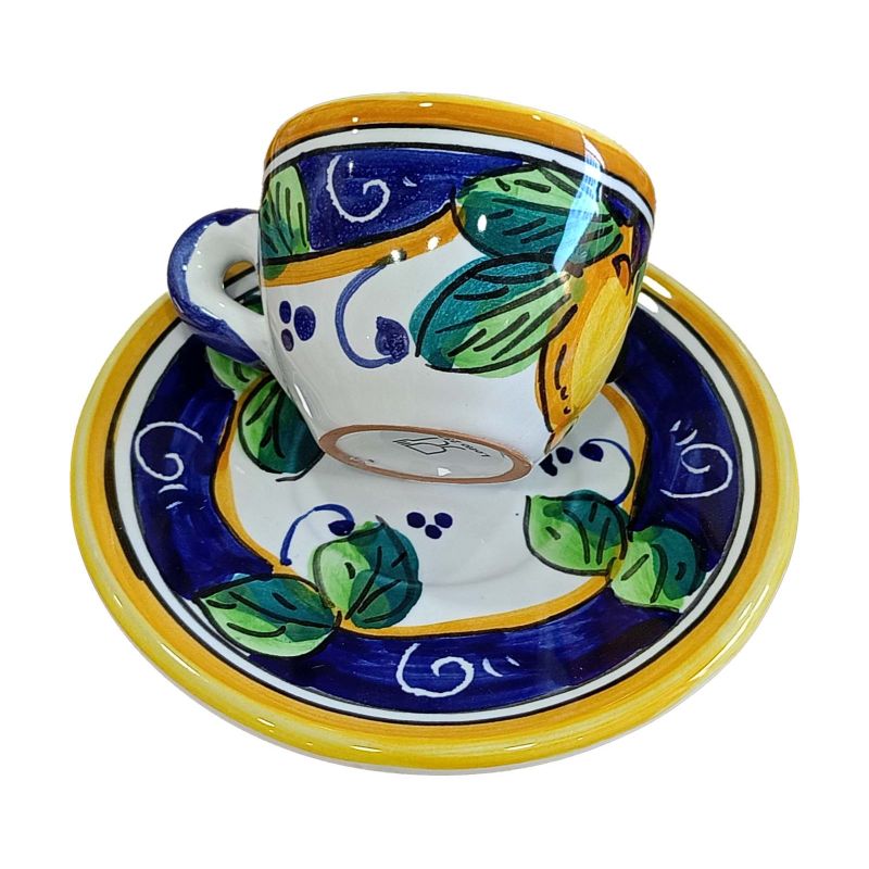 Kaffeetasse mit Untertasse. Zitronen-Linie....