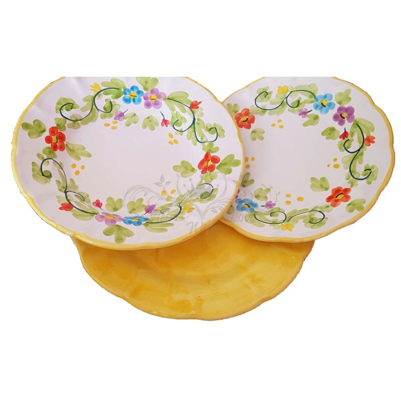 Set of 3 Plates. Spring Collection....