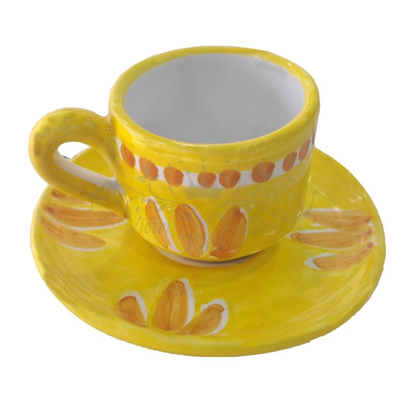 Coffee cup with saucer and lid. Brushstroke...