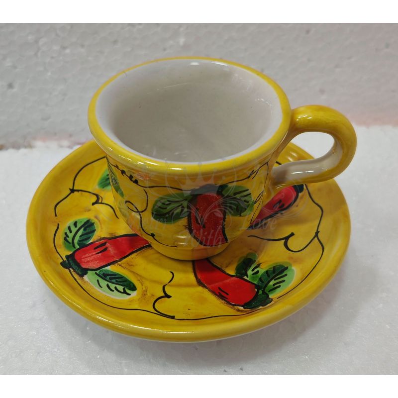 Tazzina da caffè con piattino. Linea...