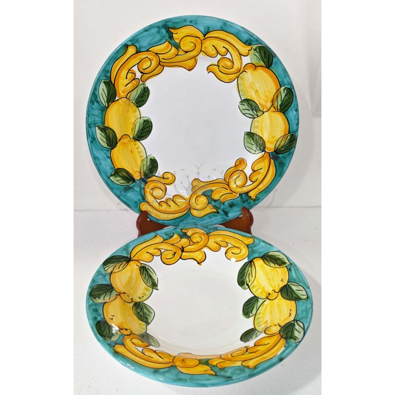 Assiette. Ligne Baroque et Citrons. Céramique...