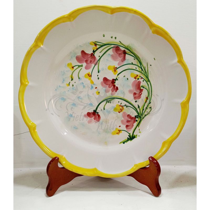 Piatto. Linea Primavera. Ceramica vietrese....