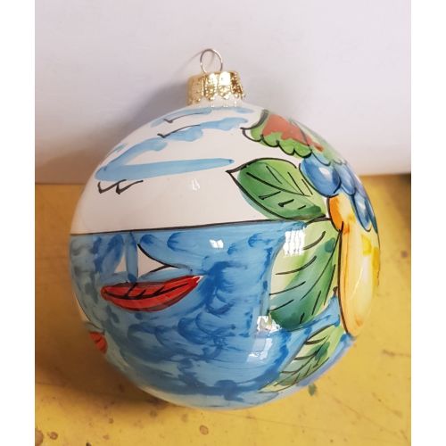 Weihnachtskugel. Amalfi. Weihnachtsschmuck....