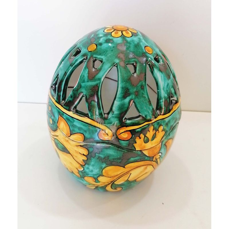Collectible Easter eggs. In Vietri ceramic....