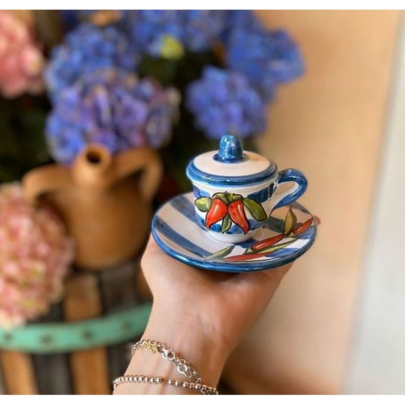 Coffee cup with saucer and lid. Chili Line....
