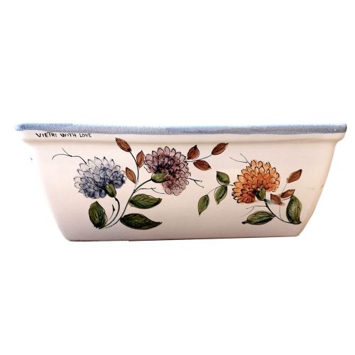 Jardinera rectangular. Fondo blanco con flores. Cerámica de Vietri. Pintada a mano.