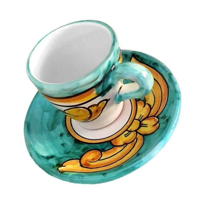 Taza con platito. Línea Barroca. Cerámica de...