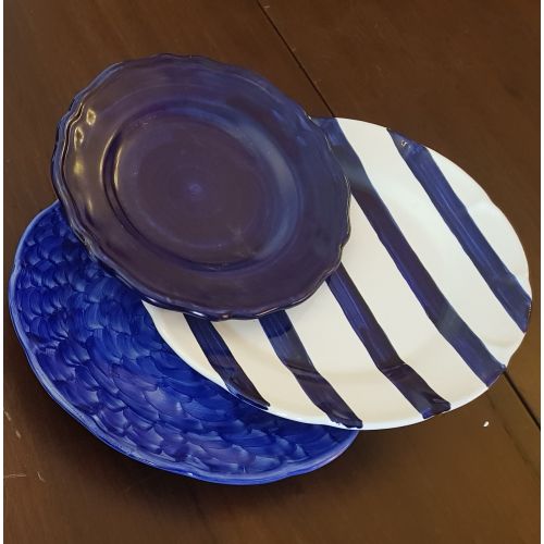 Dishes 3 pieces Stripes line e brushed Blu. Three pieces....
