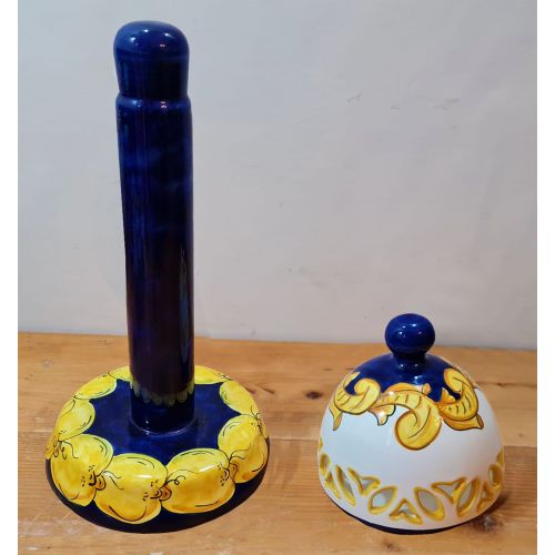 Portarotolo e Portaspugnetta da Banco Limoni col Blu. Ceramica di vietri.