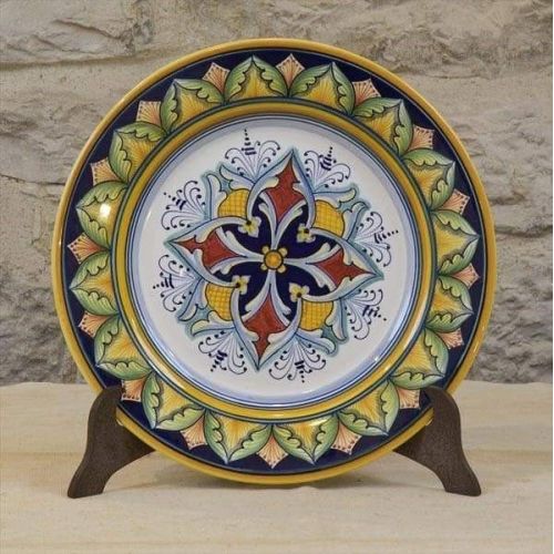 Artistic wall plate. Vietri ceramic. Hand-painted.