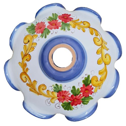 Kronleuchter mit gewelltem Rand, Zitronen und Blumen. Handbemalte Vietri-Keramik.