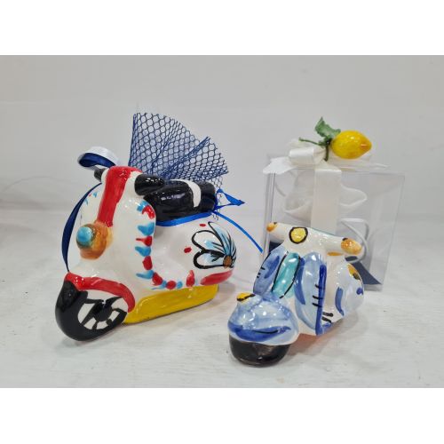 Bomboniera vespa cycle. handpainted Vietri ceramic