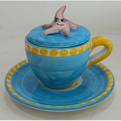 Coffee cup with embossed lid, saucer animal line. Hand-painted Vietri ceramic.